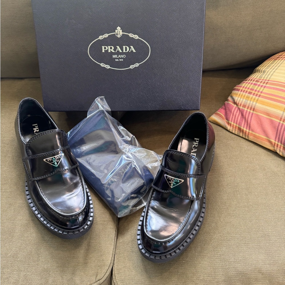 Prada Black Patent Leather Loafers with Platform Sole men’s 8 / women’s 11